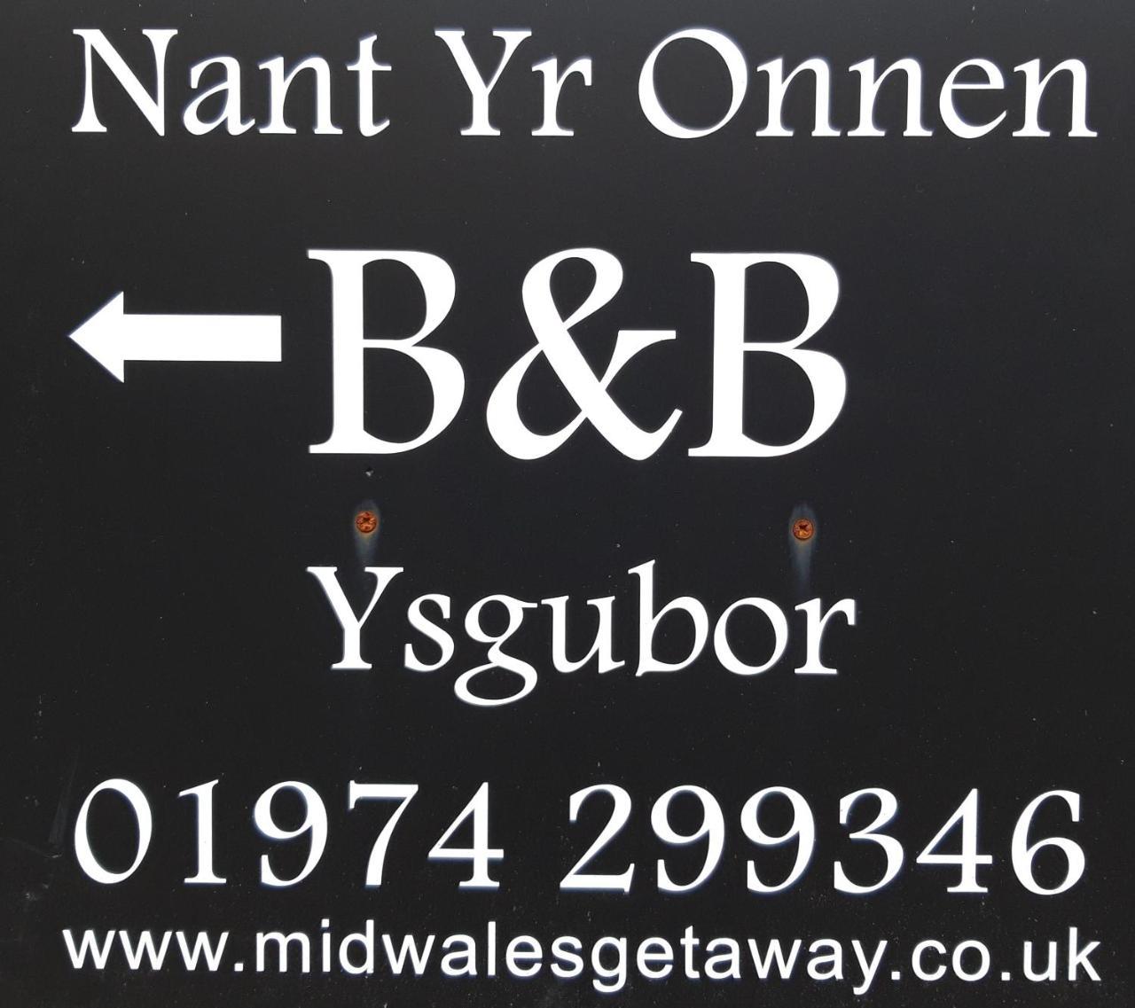 Nant yr Onnen B&B&Holiday Cottage Tregaron Exteriör bild